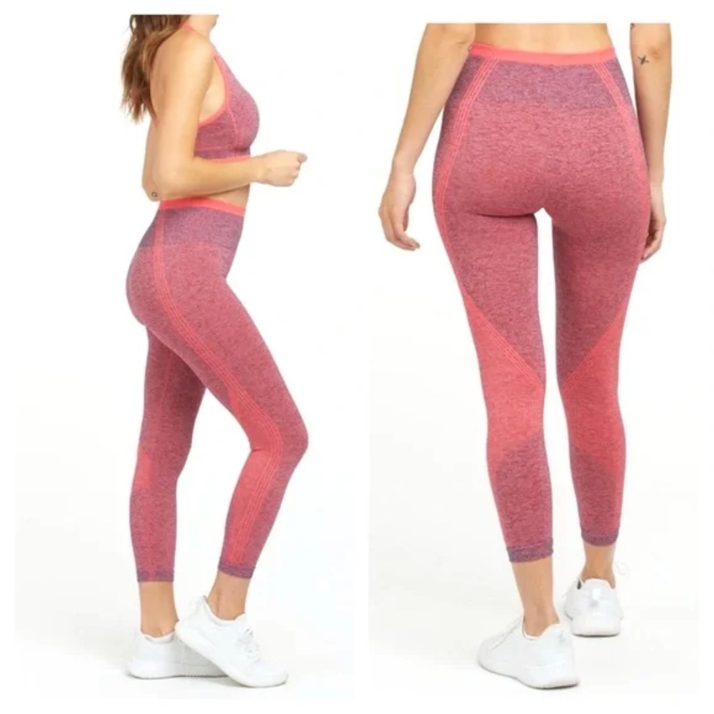 Spanx Seamless Sculpt Coral Punch Spacedye Legging M New